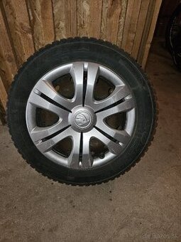 Predám disky 5x100 + puklice+zimné pneumatiky 195/55 R15