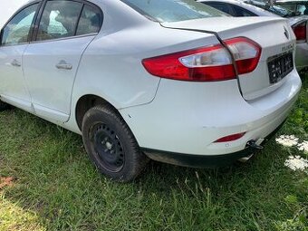 Rozpredam renault fluence 2010
