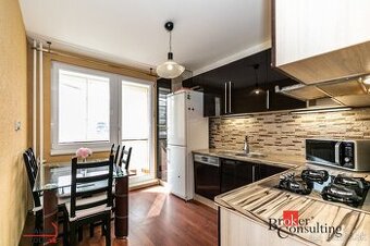 Na prenájom – kompletne zariadený 3-izbový byt, Banská Bystr