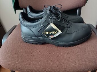 Turistická obuv/nízka zásahová obuv veľ. 49/33