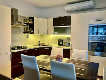 Kompletne zariadený 2kk byt na ulici Športová v NMnV