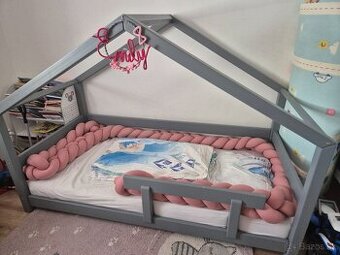 Domčeková posteľ Benlemi a kombinovaná postieľka