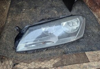 Predám ľavé predné šoférove svetlo pre Volkswagen Passat B7