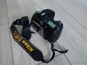 Predám Nikon D610 + doplnky