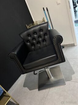 Kadernícke kreslo black
