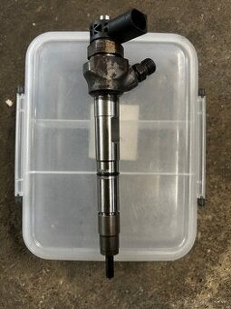 Vstreky Audi 04l 130277AD, 0445110473