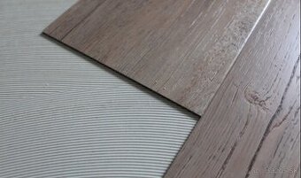 Lepené podlahy pvc , vinyl , lino , marmo , koberec