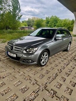 Predam Mercedes Benz C200Cdi W204