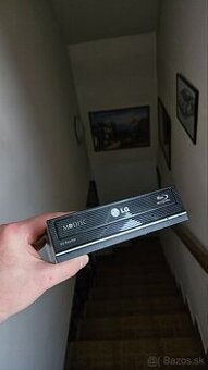 LG Blu-ray napaľovačka