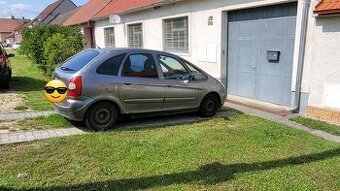 Predam citroën xara picasso 2.0 hdi cena 500e - 1