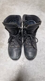 Obuv špeciál gore-tex.