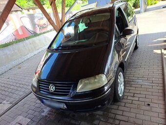 Predam wolksvagen sharan 1.9 TDI BUSSINES