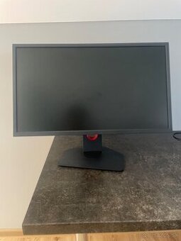 Zowie XL2540K 240hz