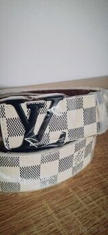• Louis Vuitton Opasok Kockovaný •