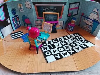 L.O.L. SURPRISE nábytok s bábikou