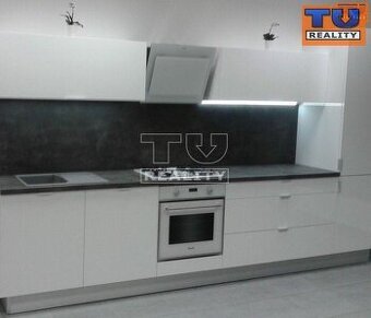 3IZBOVÝ BYT 62M2 UL.KVETNÁ V TRENĆÍNE