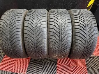 225/45 R17 Goodyear celoročné pneumatiky - 1