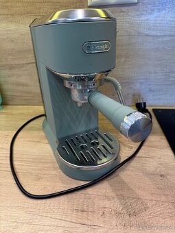 Pákový kávovar De'Longhi Dedica Duo