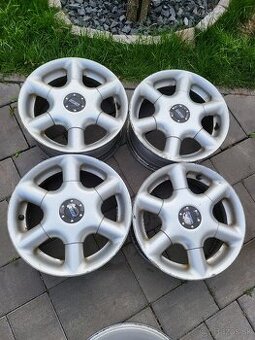 4X98 R14 Fiat Alu disky