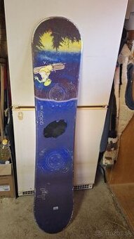 detský snowboard 125cm