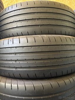 Letné pneu 235/65R18 viem aj prezuť