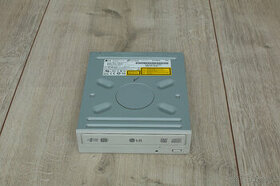 DVD napaľovačka LG GSA-H42N