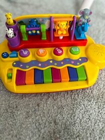 Klavír so zvieratkami