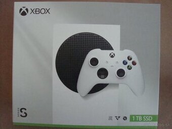 Predám konzolu Xbox Series S 1TB + príslušenstvo