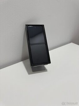 Samsung Galaxy Z Flip 4 128GB