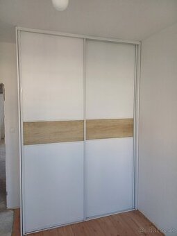 Skriňa rolldoor