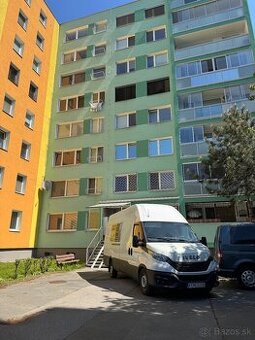 PROFI SŤAHOVANIE VYPRATÁVANIE PREPRAVA MONTÁŽ KE