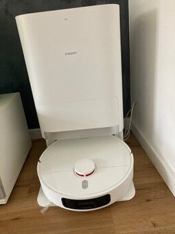 Predám vysávač Xiaomi Robot Vacuum X20+ EU