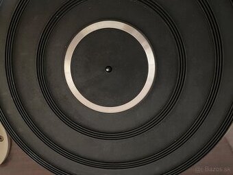Gumenná podložka na Pioneer SPL40