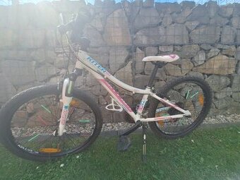 Kellys bike 24