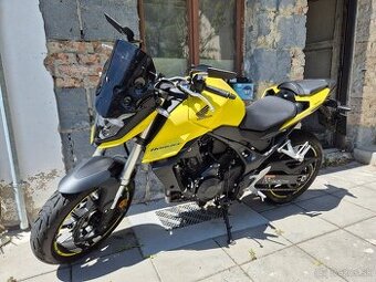 Honda Hornet CB750