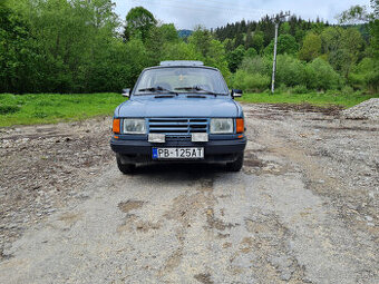 Škoda 120 L