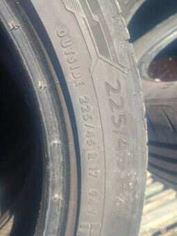 225/45 r17 leto