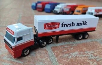 rezervovany - Matchbox convoy DAF CY Fresh Milk