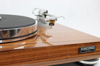 Gramofón MICRO SEIKI BL-71