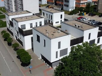 Polyfunkčný dom - 5 izbový byt v Stropkove – Hrnčiarska
