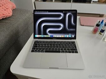 Apple Macbook Pro 13" 2017 Silver