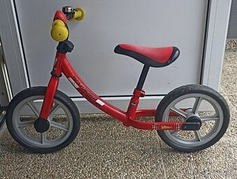 Predám odrážadlo Ferrari