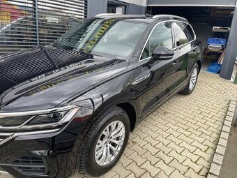 VW TOUAREG III 3,0L R-line, 210kW, rv 2019