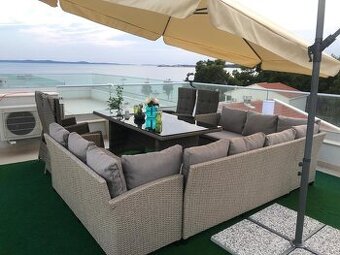 Chorvátsko, PENTHOUSE, 100 m od pláže, krásny výhľad ( ostro