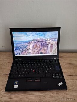 Lenovo X220 I5 2520M,8GB RAM,120GB SSD, 12,5" LED HD