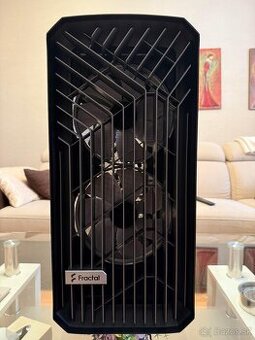 [Predám] Fractal Design Torrent Black RGB TG Light Tint