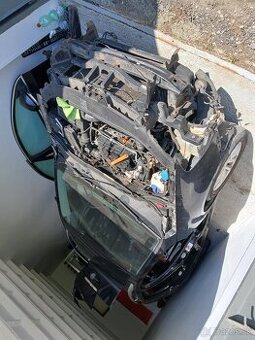 Predám Karoseriu plus Motor 1.9 tdi 77kw BLS