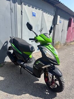 Skúter 125