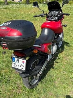 BMW f650
