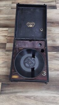 Prodám americký gramofon od Columbia na kliku .